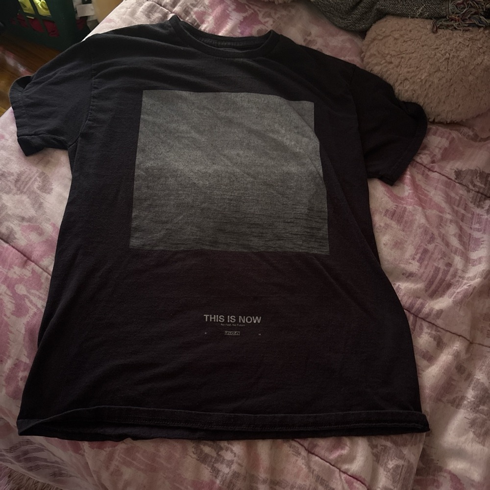 Ezekiel Black and Gray Short Sleeve Tees